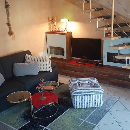 Ferienwohnung Regina Sankt Peter-Freienstein Eksteriør billede