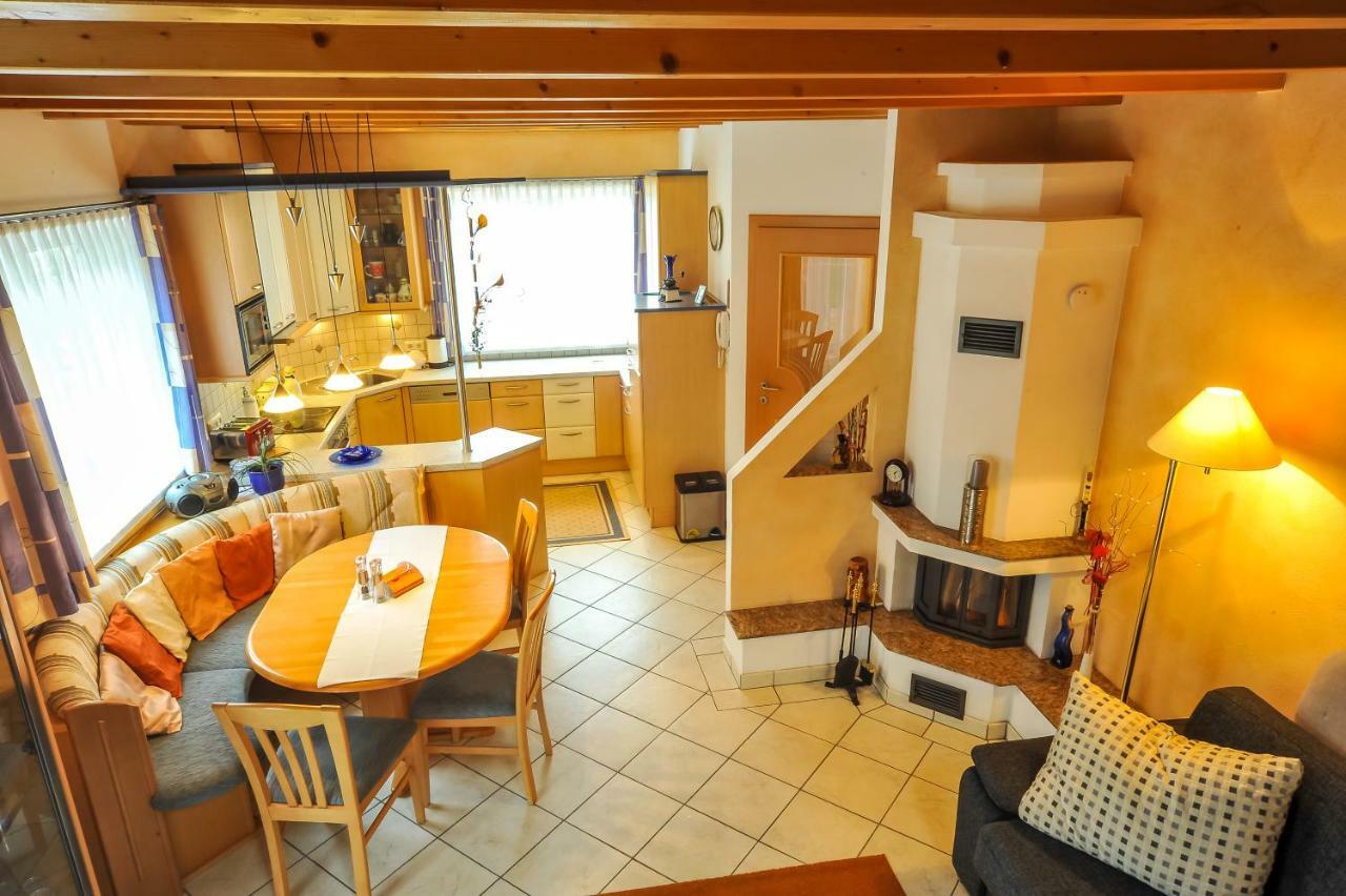 Ferienwohnung Regina Sankt Peter-Freienstein Eksteriør billede